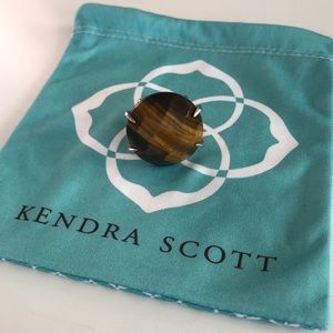 [Kendra Scott] statement cocktail ring